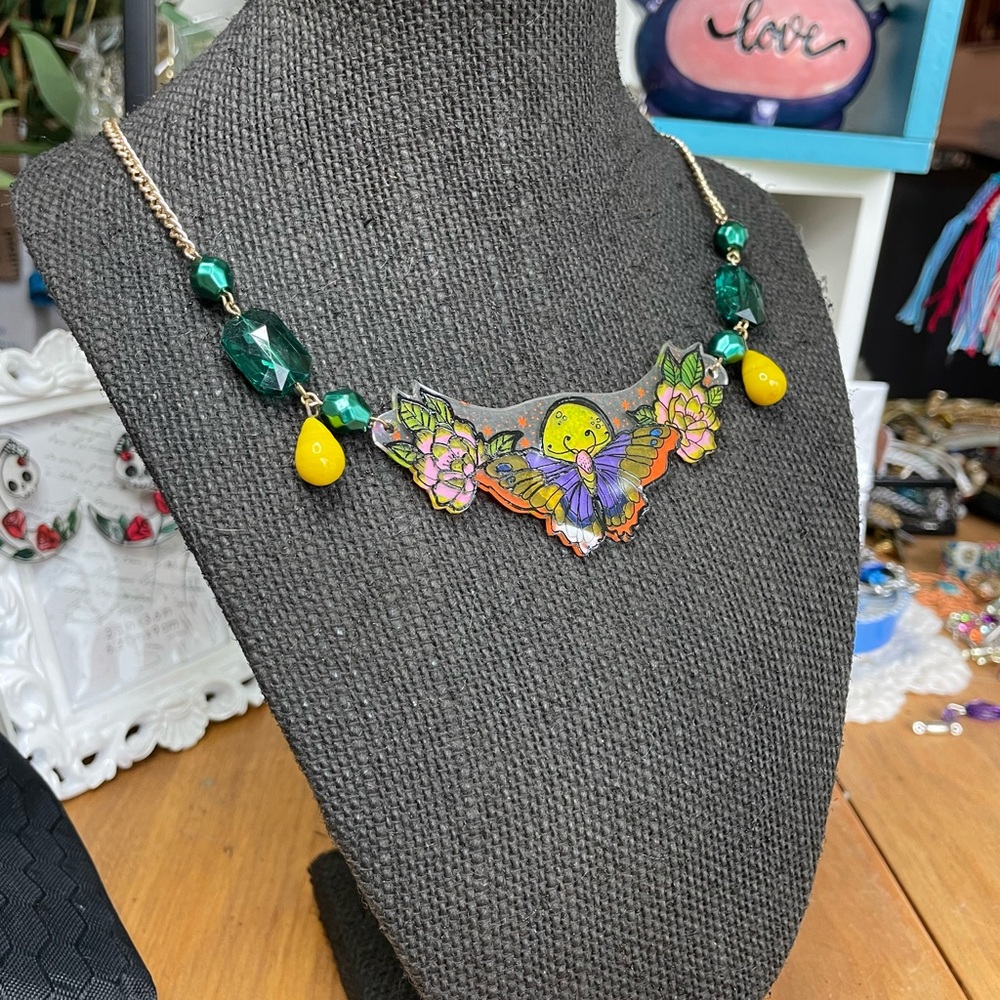 Handmade butterfly necklace with vintage beads up-cycled - Picture 3 of 4